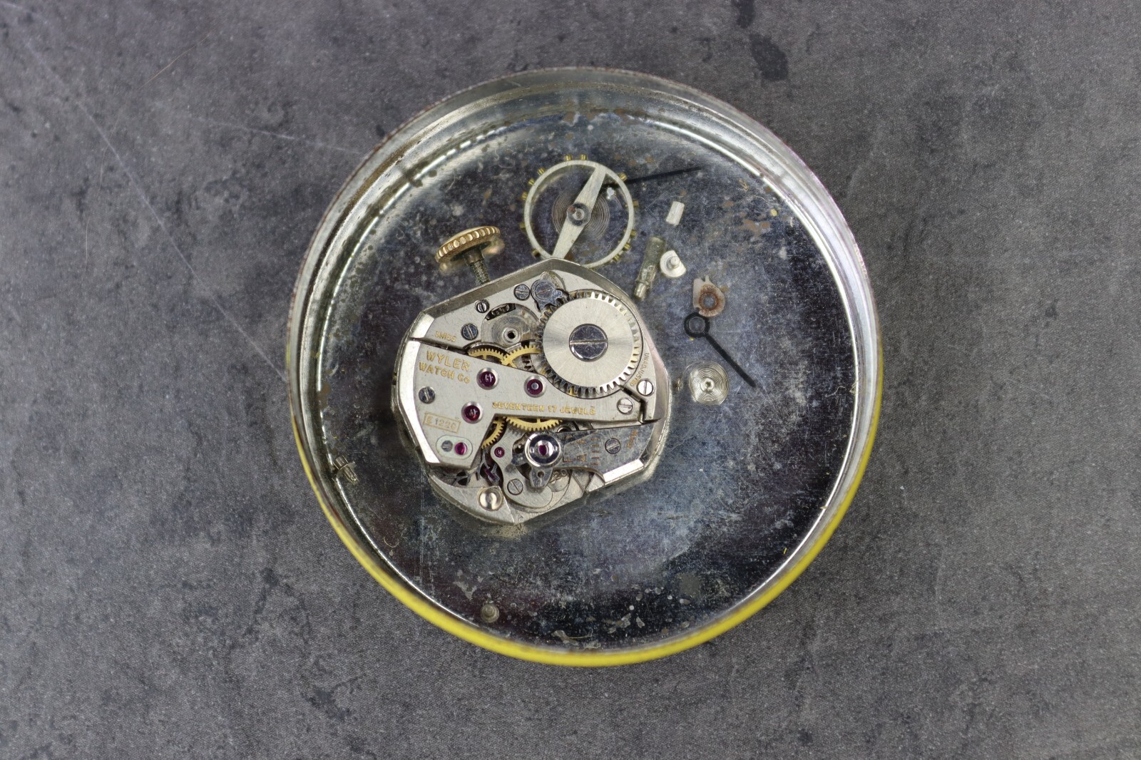 Wyler ETA 1220 Movement For Parts Or Repair