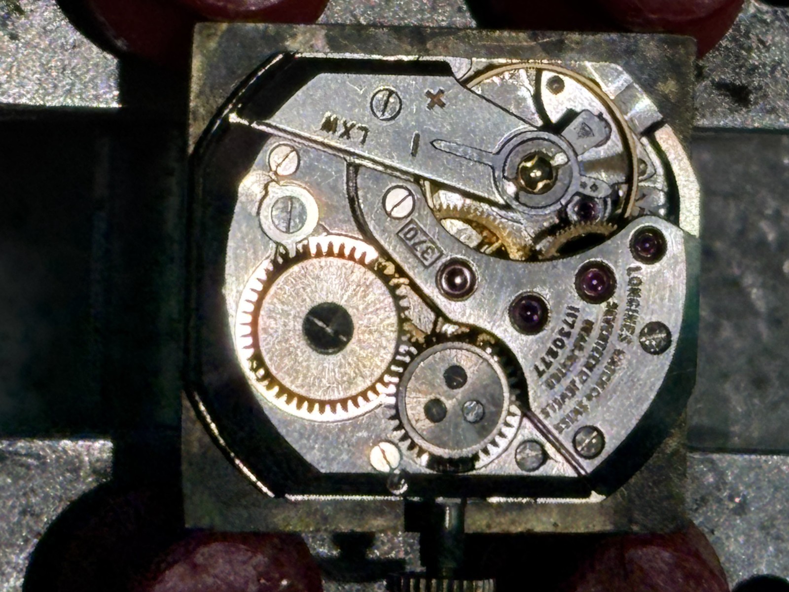 Vintage Longines Caliber 370 17-Jewel Wristwatch Movement Good Balance Parts