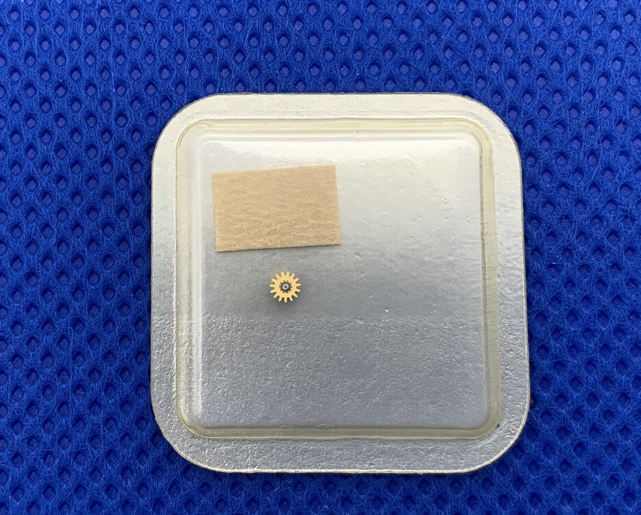 Rolex 3185 670 Intermediate Date Wheel. Factory Sealed. Genuine New Old Stock