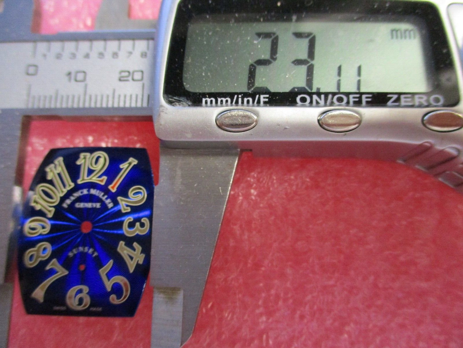 FRANCK MULLER Geneve SUNSET Blue Tonneau Dial Approximately 23.1 mm x 27.9 mm