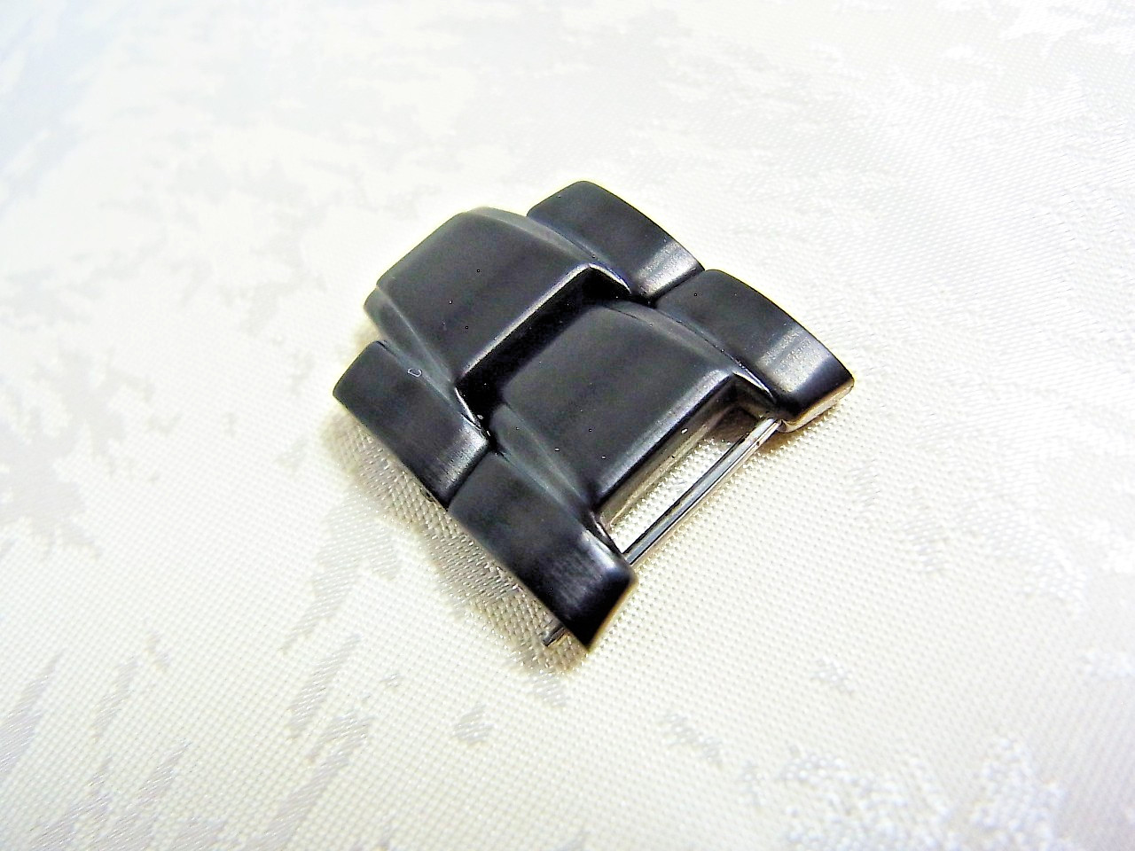 Luminox F117 Nighthawk Black SS Genuine Link 18mm Watch Band 2pcs set Mint