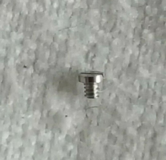 Omega Caliber 321, 910, 911, 861 Screw Number 2515 (Screw For Hour Heart)