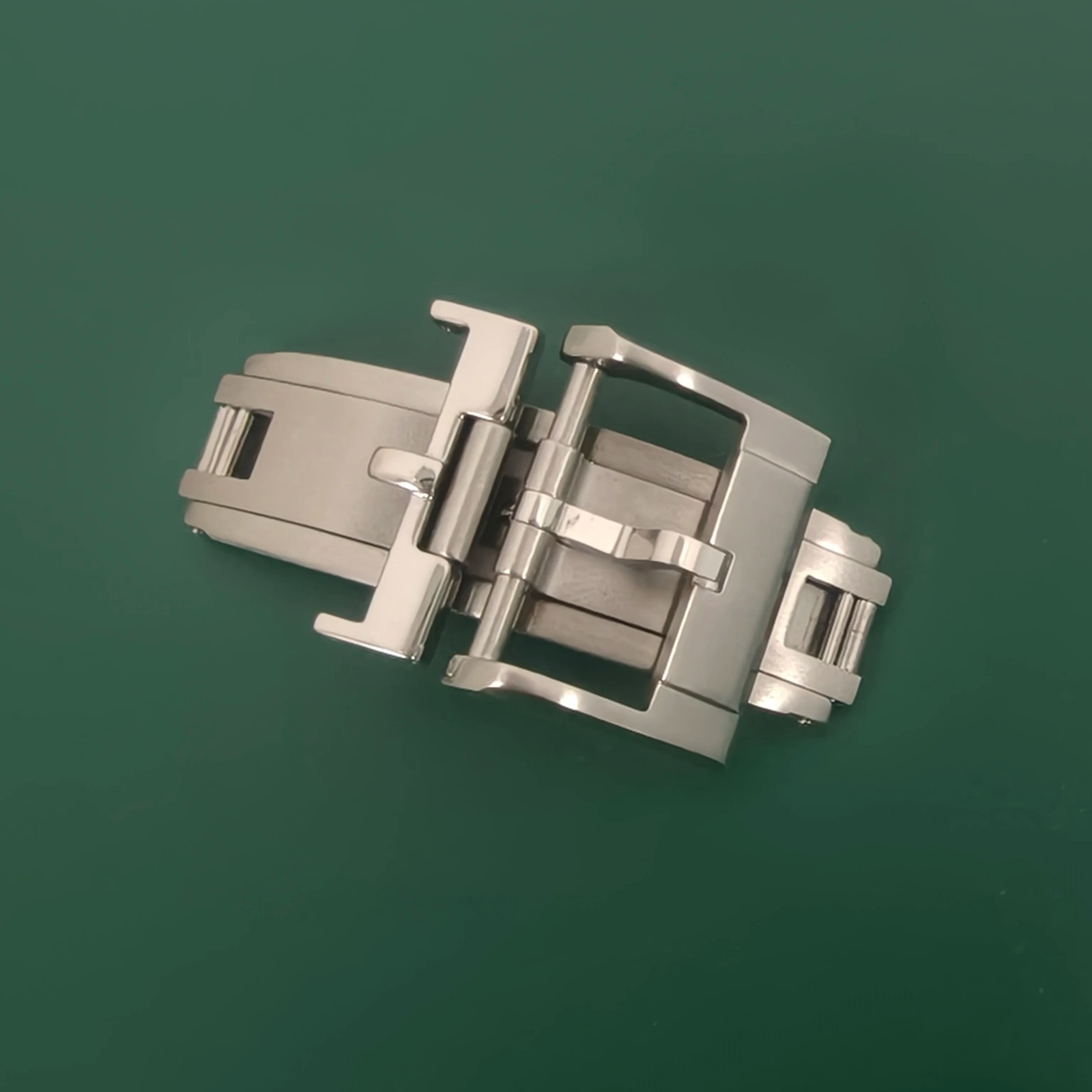 Deployant Watch Buckle for Traditional Watch Strap 316l Stainless Steel 16mm 18m
