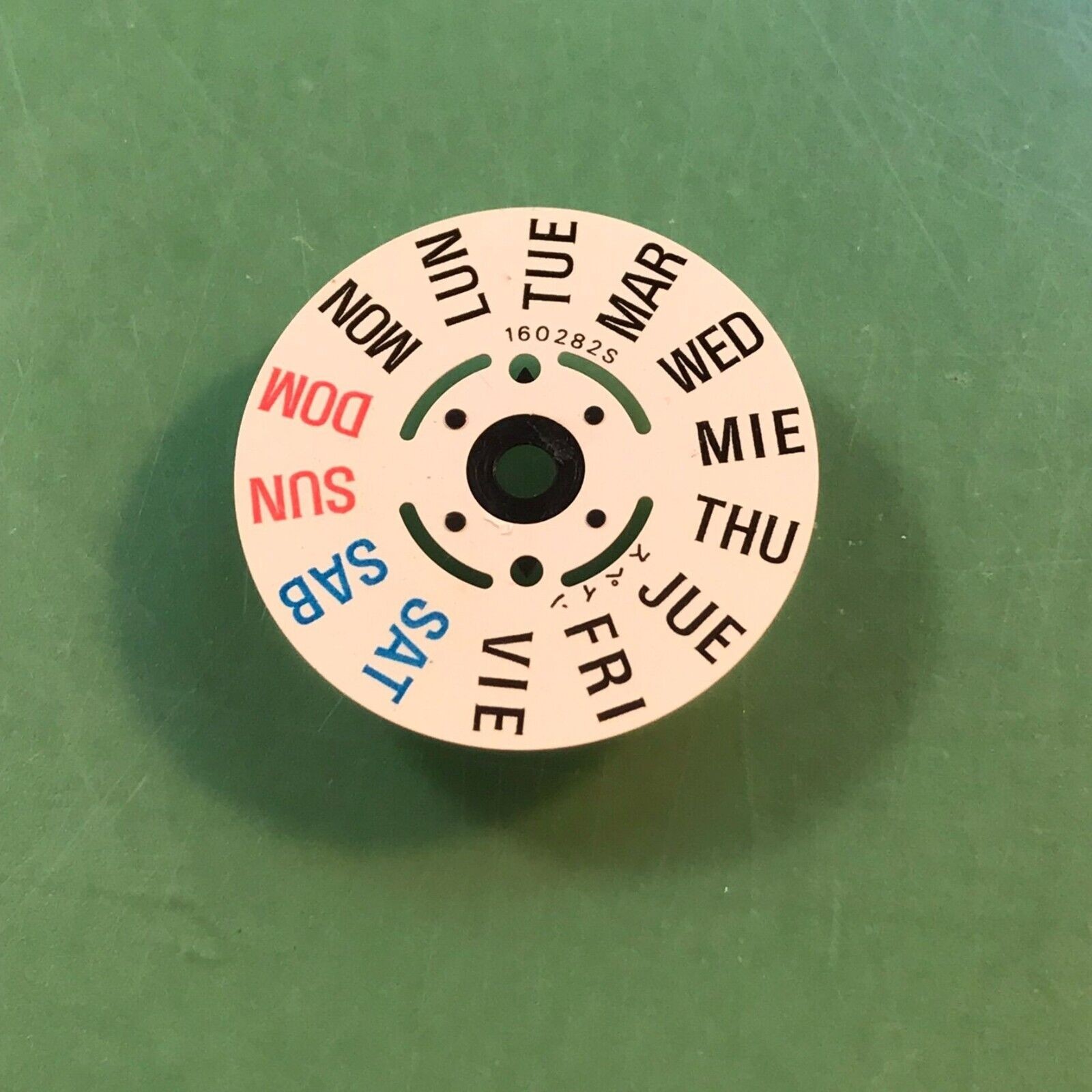 Genuine Sekio Cal. 7s26A Day Star w/ Dial Disk Replacement Part / P565