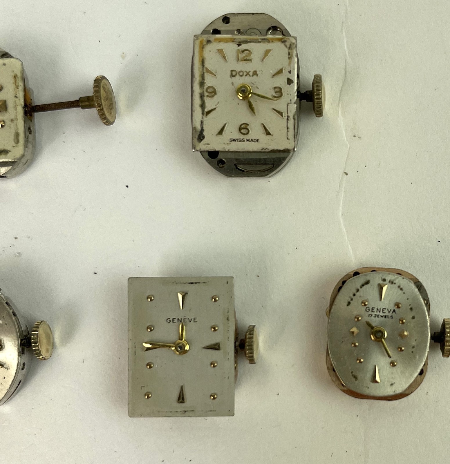 VTG 40’s 50’s Ladies Watch Wind LOT OF 5 – one seems to run, selling parts