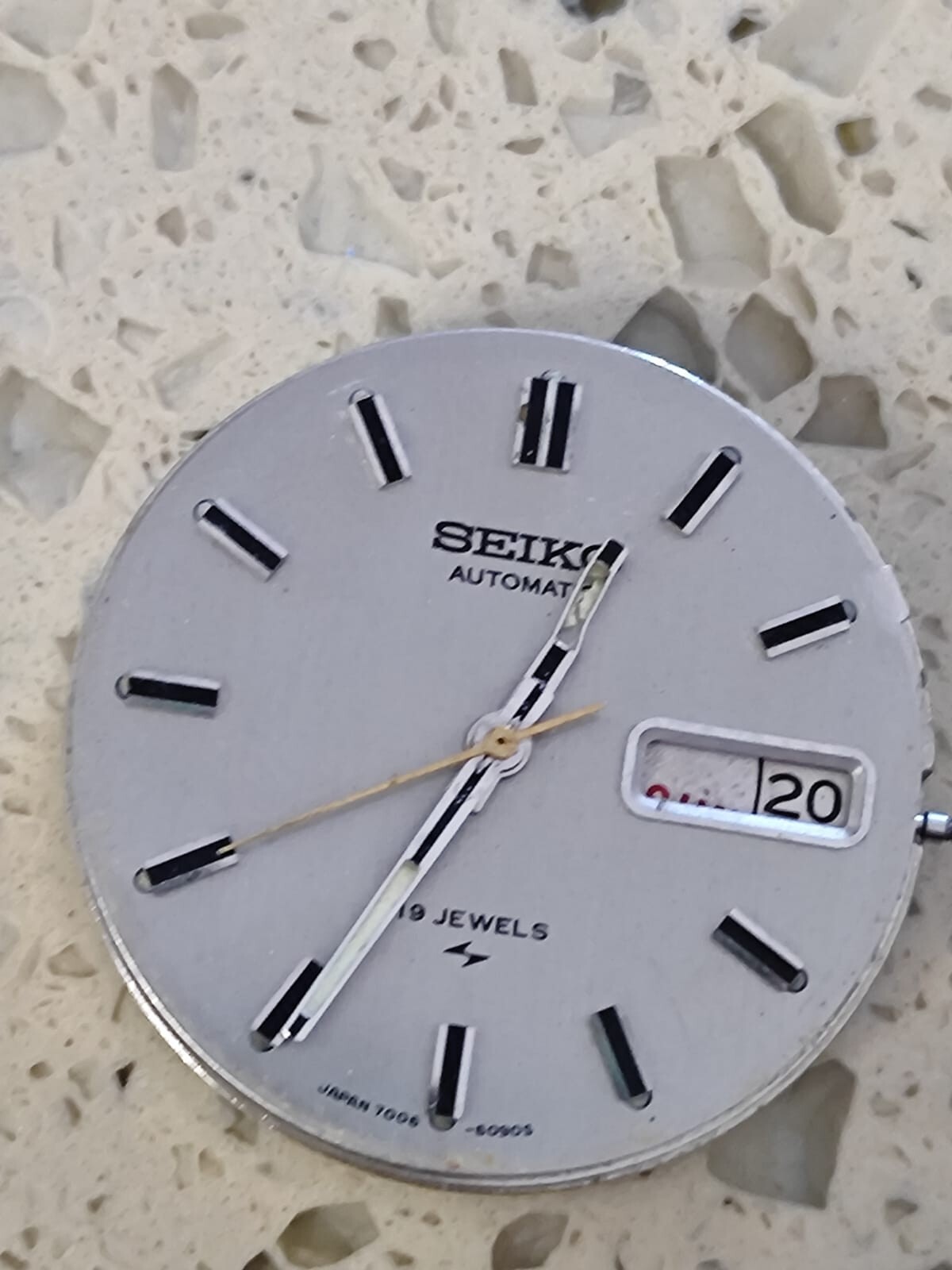 Vintage Seiko 7006-6000 Automatic Day Date – Not Work Good balance for parts