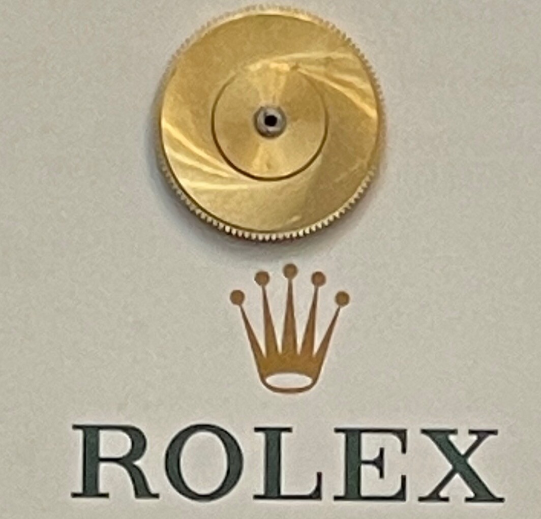 Rolex Watch Barrel for calibre 9001 315 Complete with mainspring and arbor.