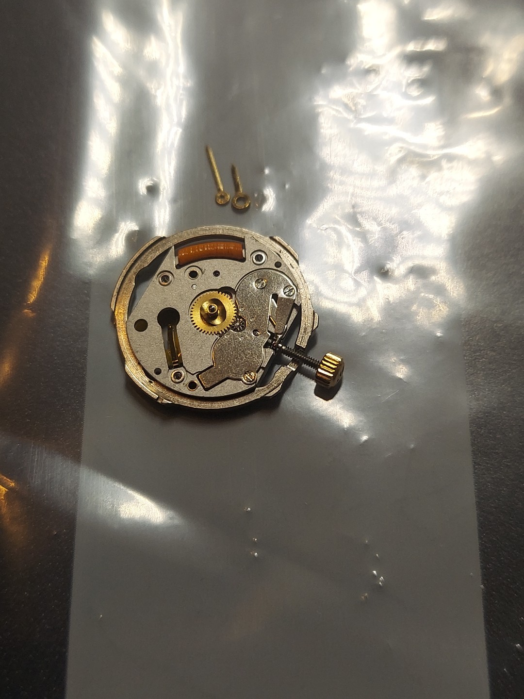 Cartier W. Movement Cal 057 Men’s- Women’s 100% Original And Authentic Quartz