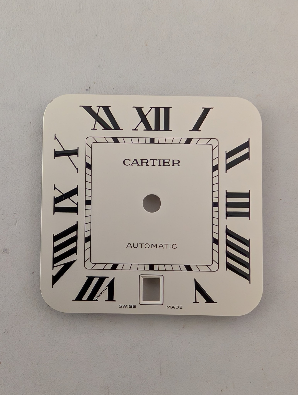 CARTIER SANTOS WSSA0030 WHITE / BLACK ROMAN NUMERALS DIAL – EXCELLENT CONDITION