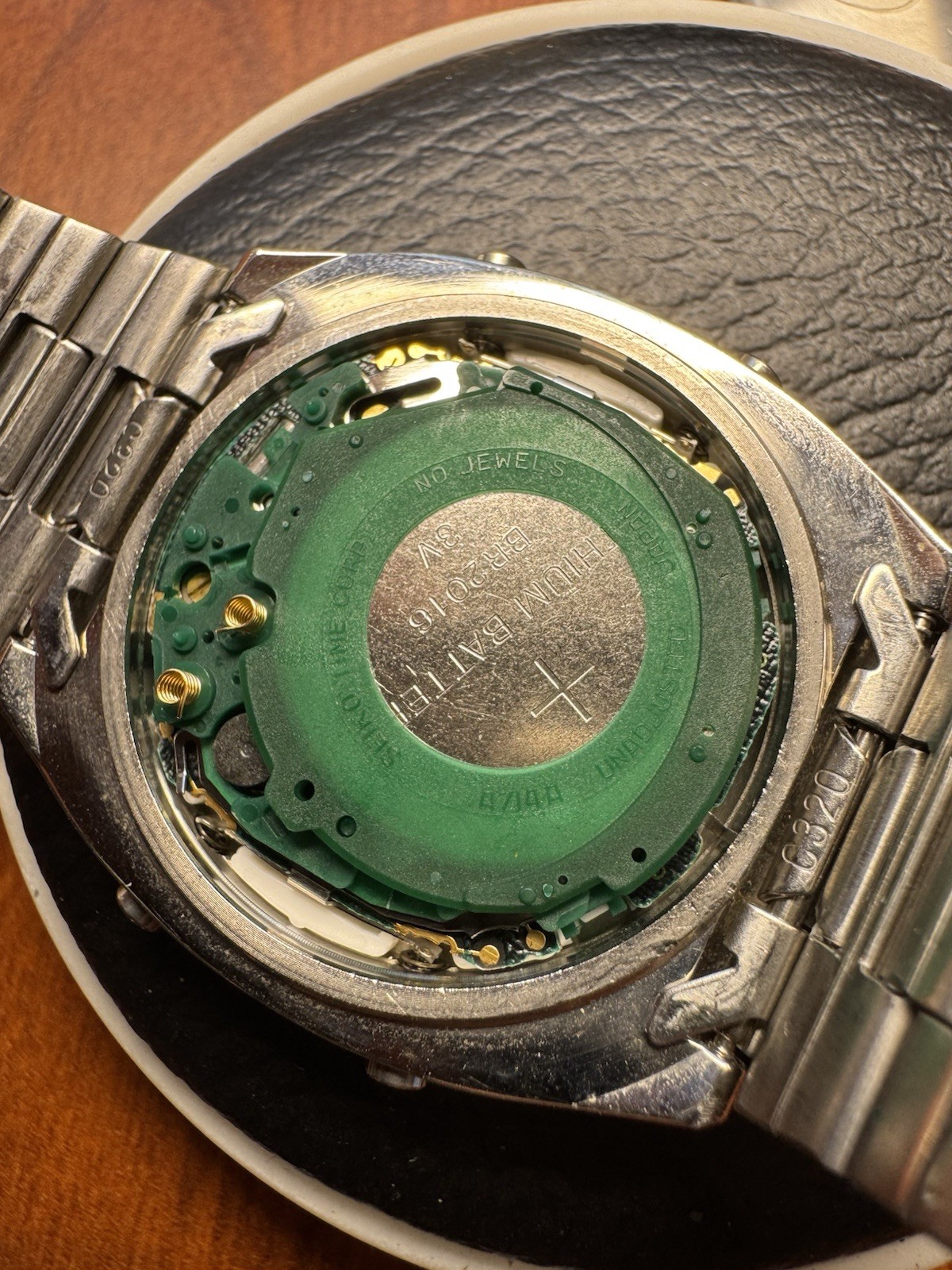 Vintage Digital SEIKO A714-5009 L.C.D WATCH Running Man 1983 NEAR MINT 36MM