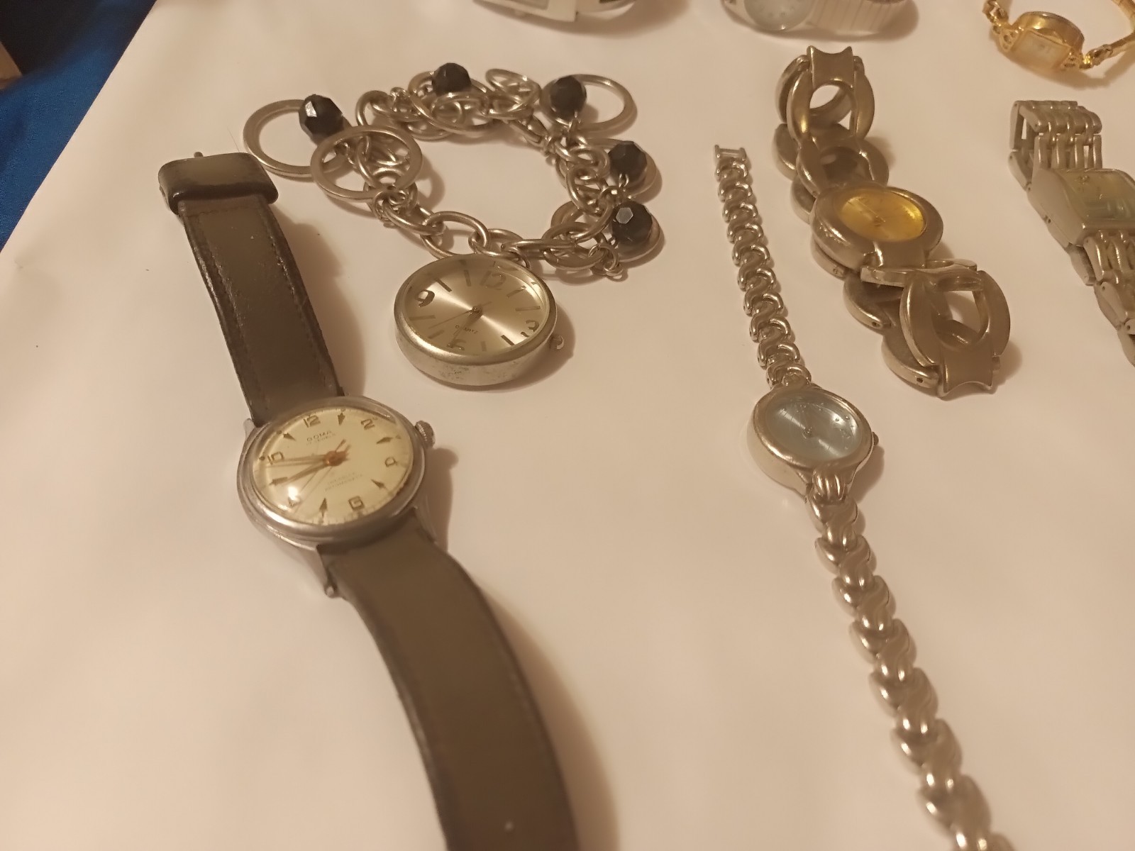 12 Vintage Watch Lot For Parts