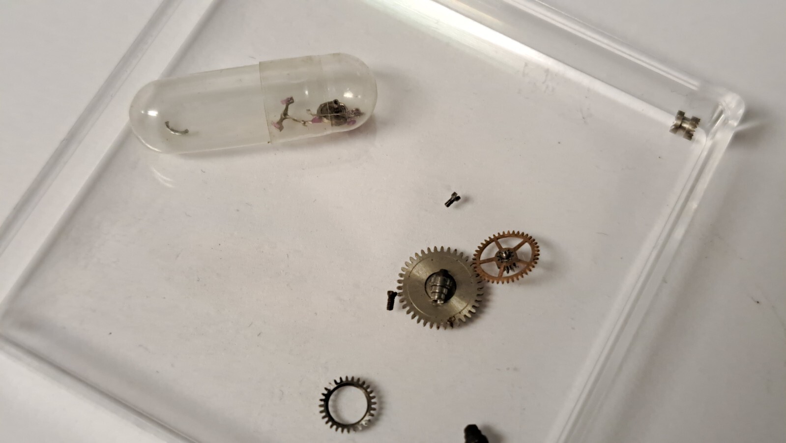 Rolex vintage parts jewels ratchet clutch wheel arbor click pallet fork etc cali