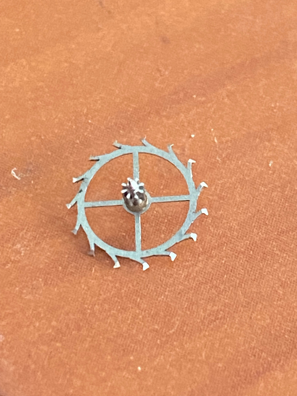 VINTAGE ESCAPE WHEEL FOR 18 SIZE HAMILTON 940 MOTOR BARREL