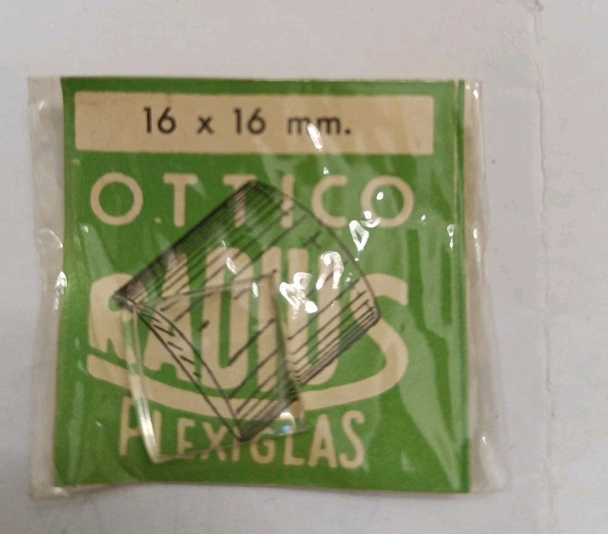 16×16 Radius Optical Plexiglass Square Glass – 4 Curved Sides – Nos