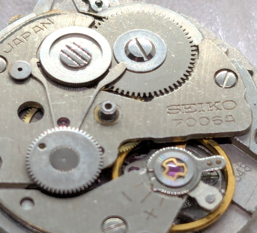 Seiko Caliber 7009A Mechanical Automatic Watch Movement 27 mm 17 Jewels VTG