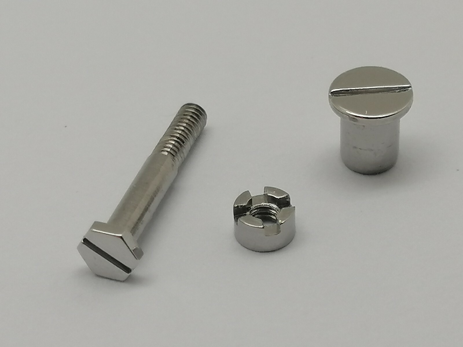 AUDEMARS PIGUET 26170 ROYAL OAK OFFSHORE 42 MM WATCH BEZEL SCREW SET (MINT)