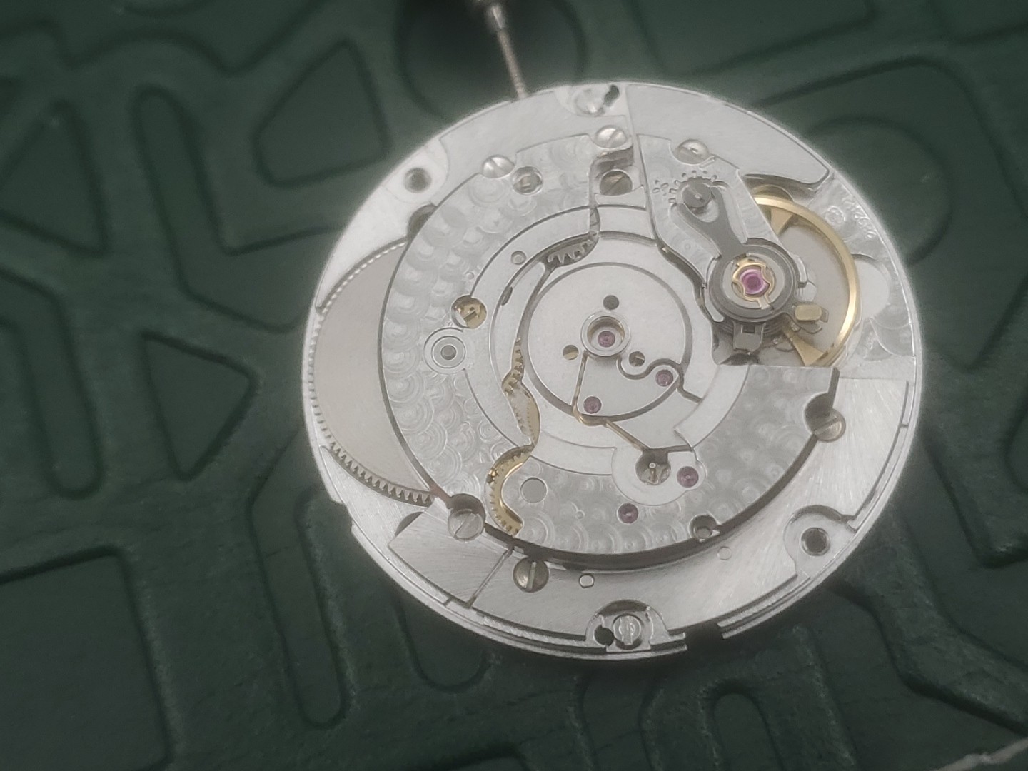 Cartier Rosdster Parts Movement Eta 2892