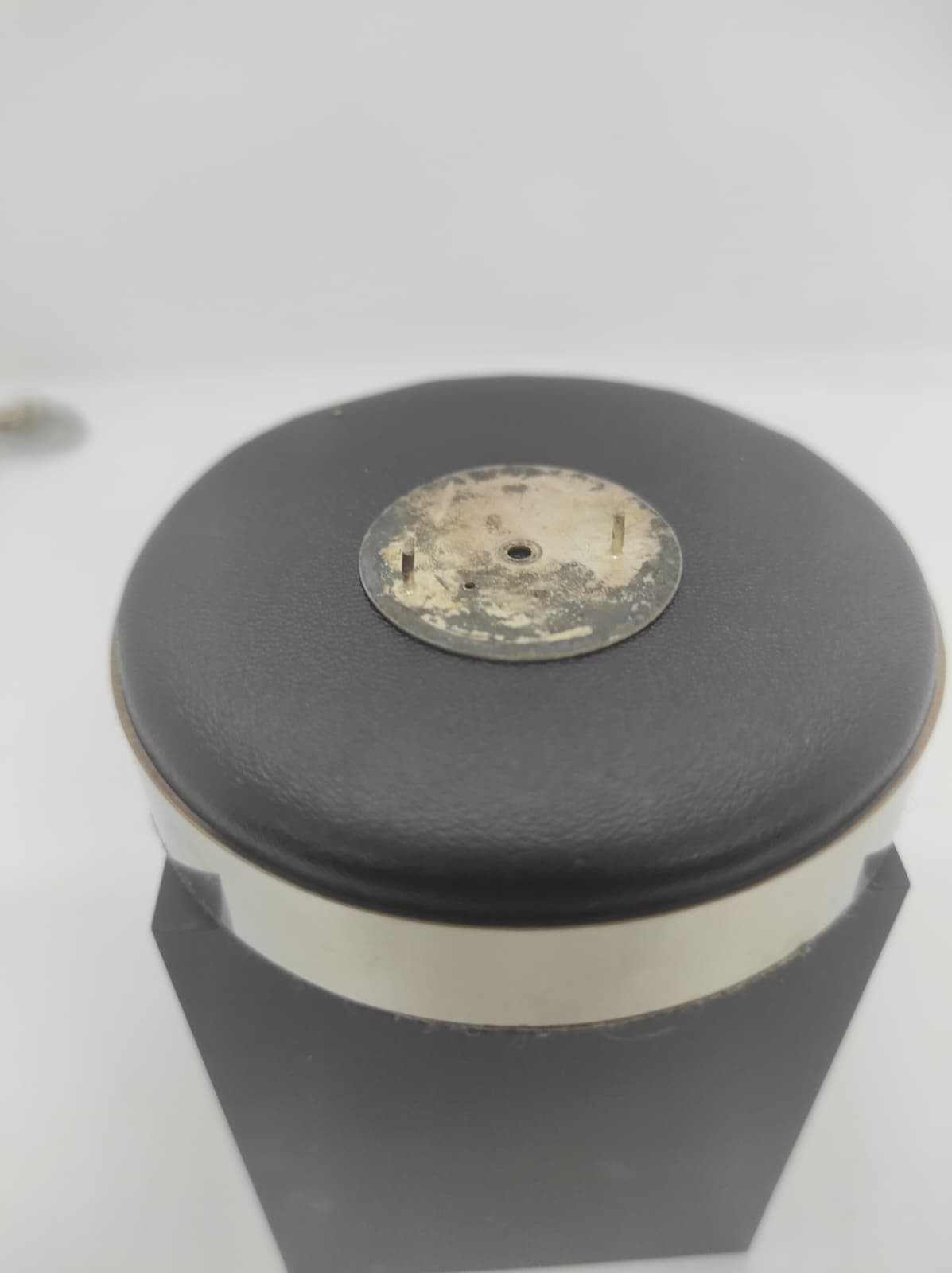 Unbranded dial 27mm