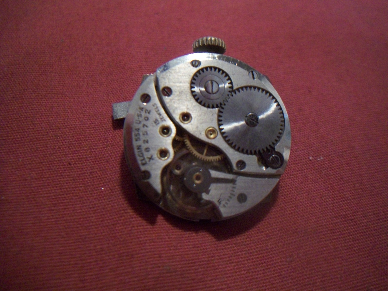 Vintage Elgin 15 Jewels Watch Movement #554, Working ! for Parts or Repair