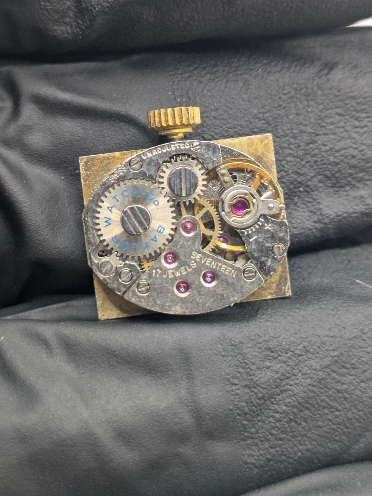 AS 1977-2 Baylor Manual Wind Watch Movement 17 Jewels 15.8mm Untested