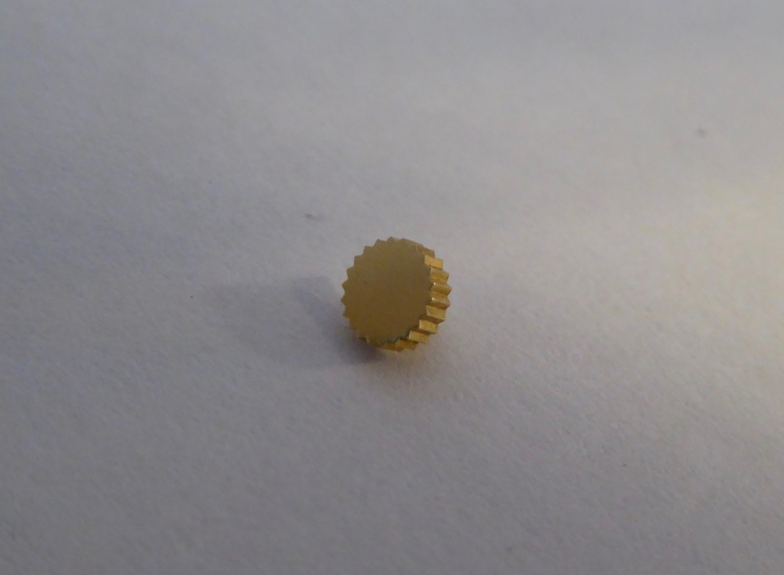 Genujne NOS Sealed Rolex 3.5 Gold Crown Part # 24-16300-8