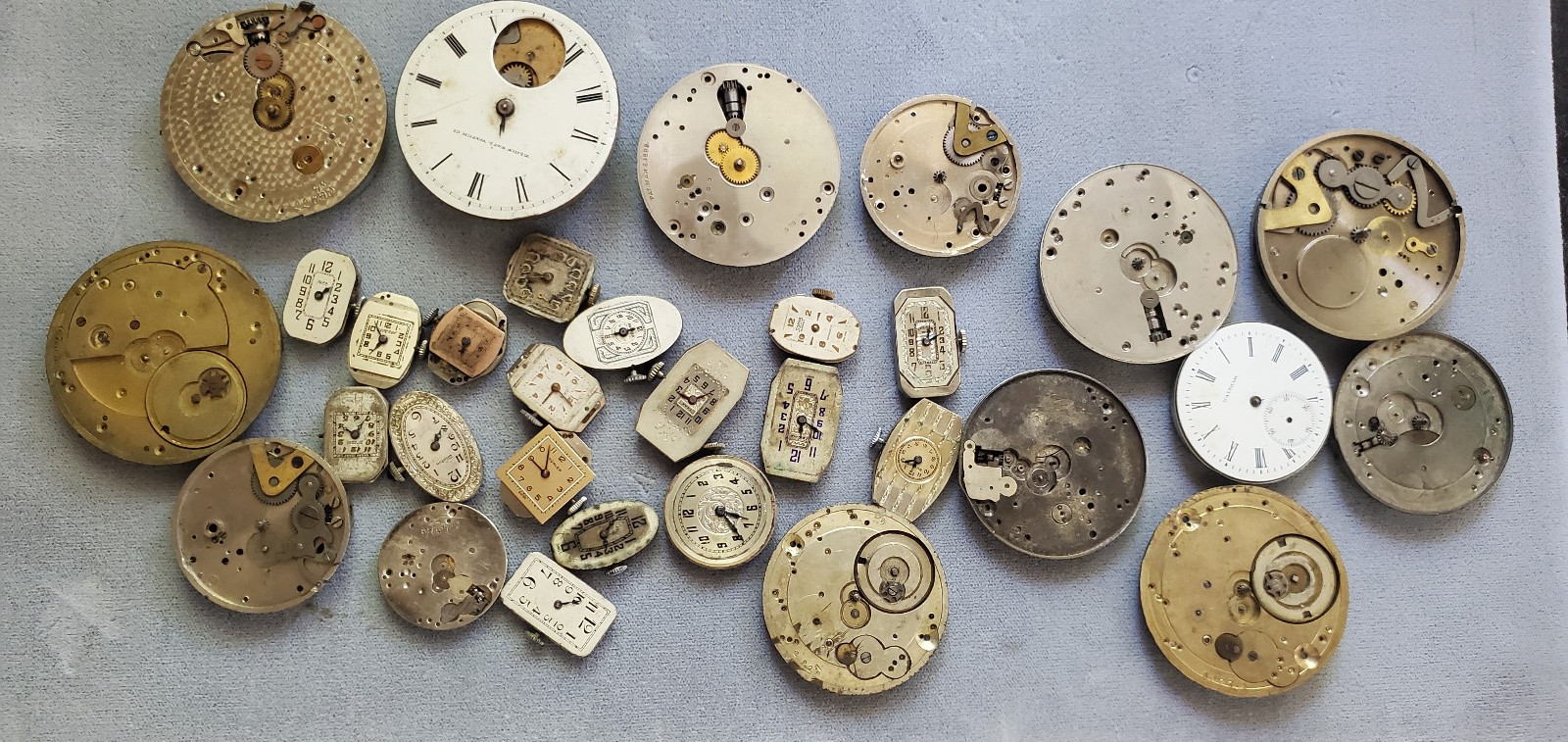 LOT OF ANTIQUE POCKET & WRIST WATCH MOVEMENTS PARTS-CRAFTING-REPAIR