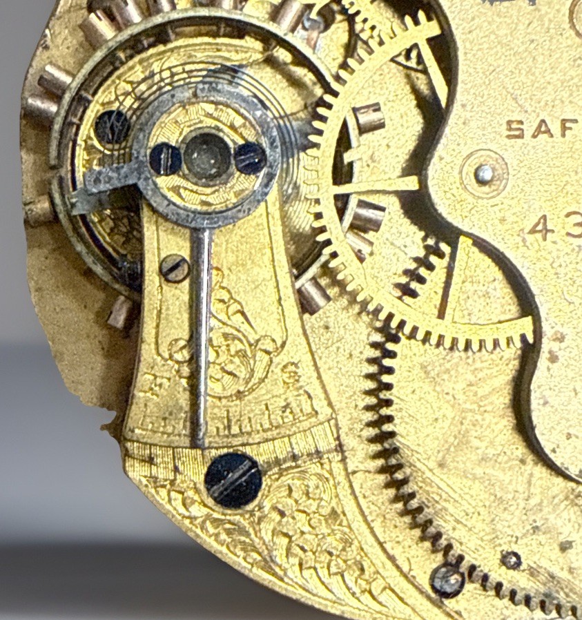 American Waltham Watch Co. Antique Pocket Watch Movement & Dial ✨