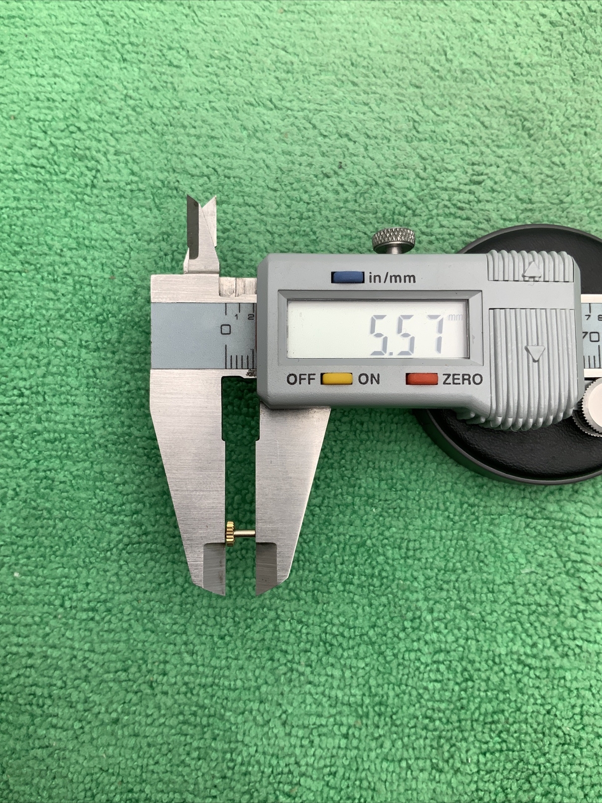 Mido Crown 4.7mm X 5.6mm 63-2, 63/901, 1147OCD
