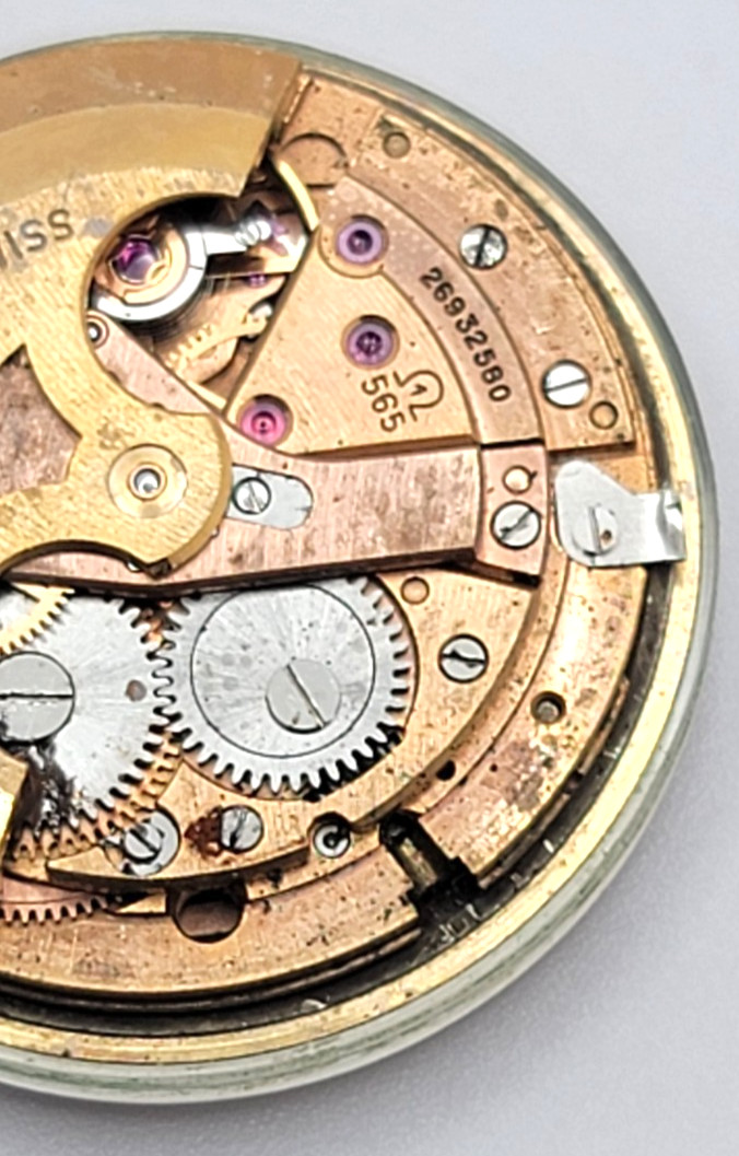 Omega Geneve CAL 565 Watch Movement and dial AS IS for parts or restoration