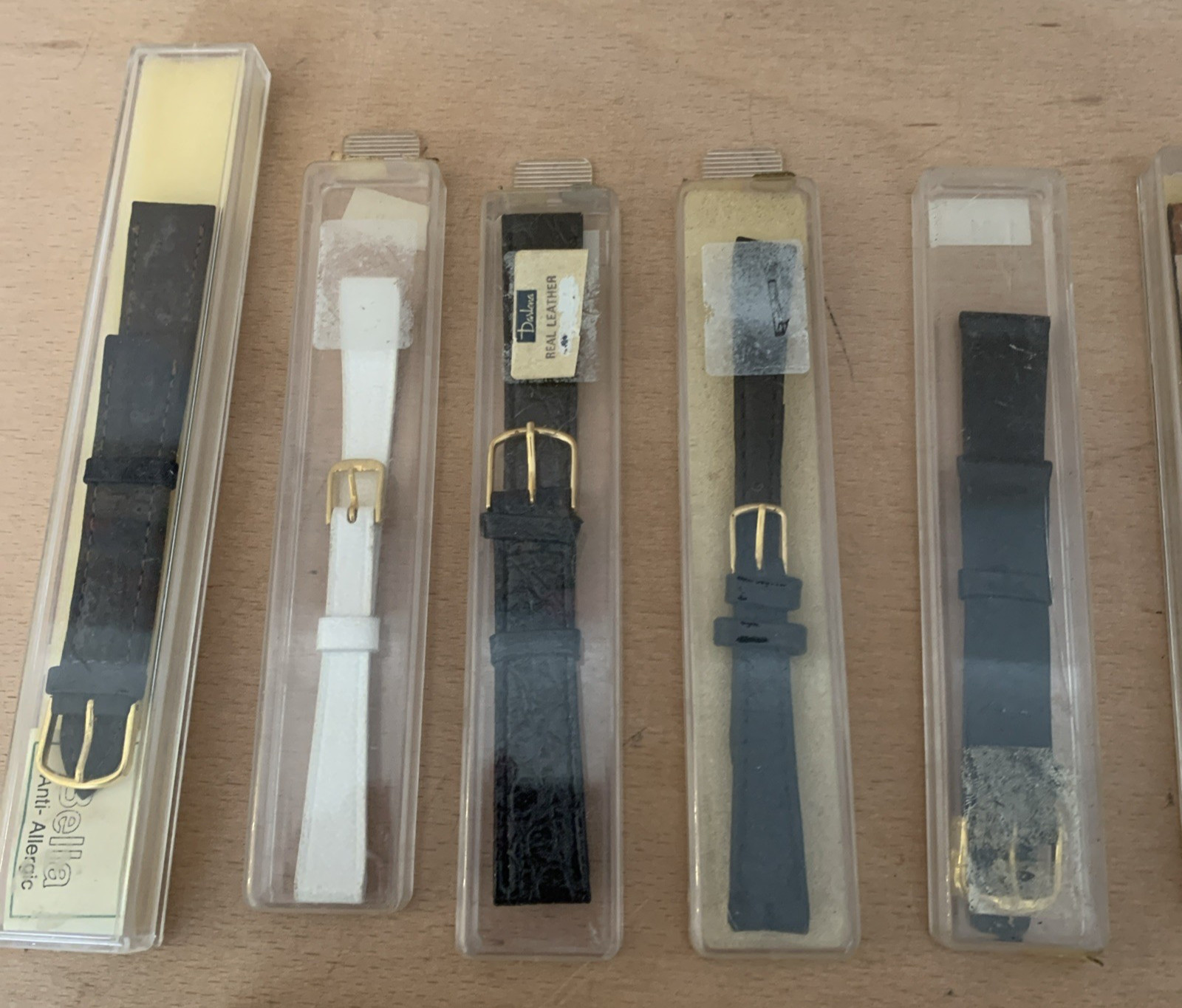 Darlena X 15 Vintage Watch Straps New Old Stock Leather & 3 Hard Plated Gold