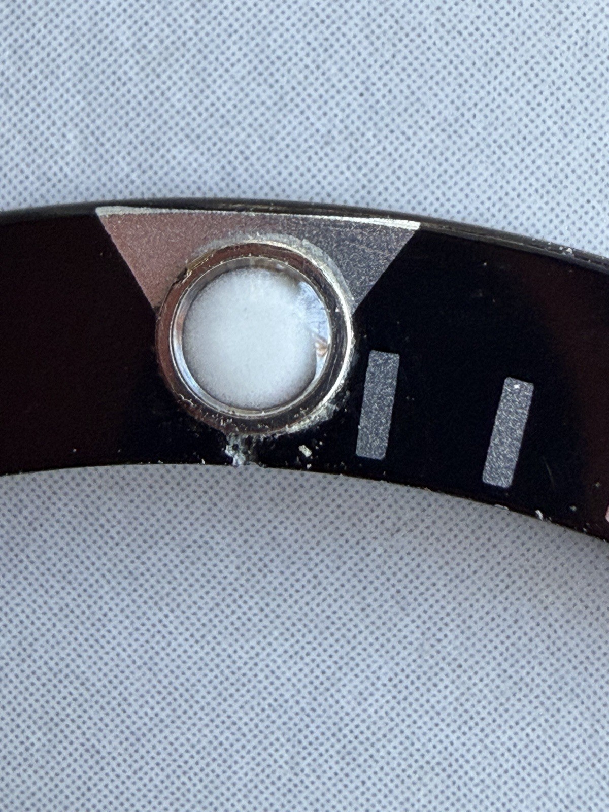 Genuine Rolex 14060/14060M No Date Submariner Bezel Insert , Pre-Owned.
