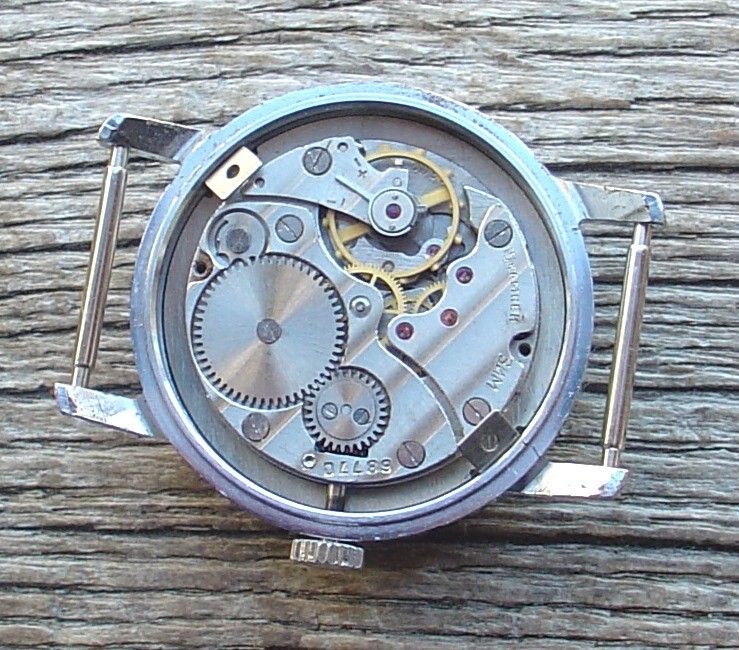Rary Vintage Collectible POBEDA (ZIM) watch White Dial 2602 USSR SERVICED