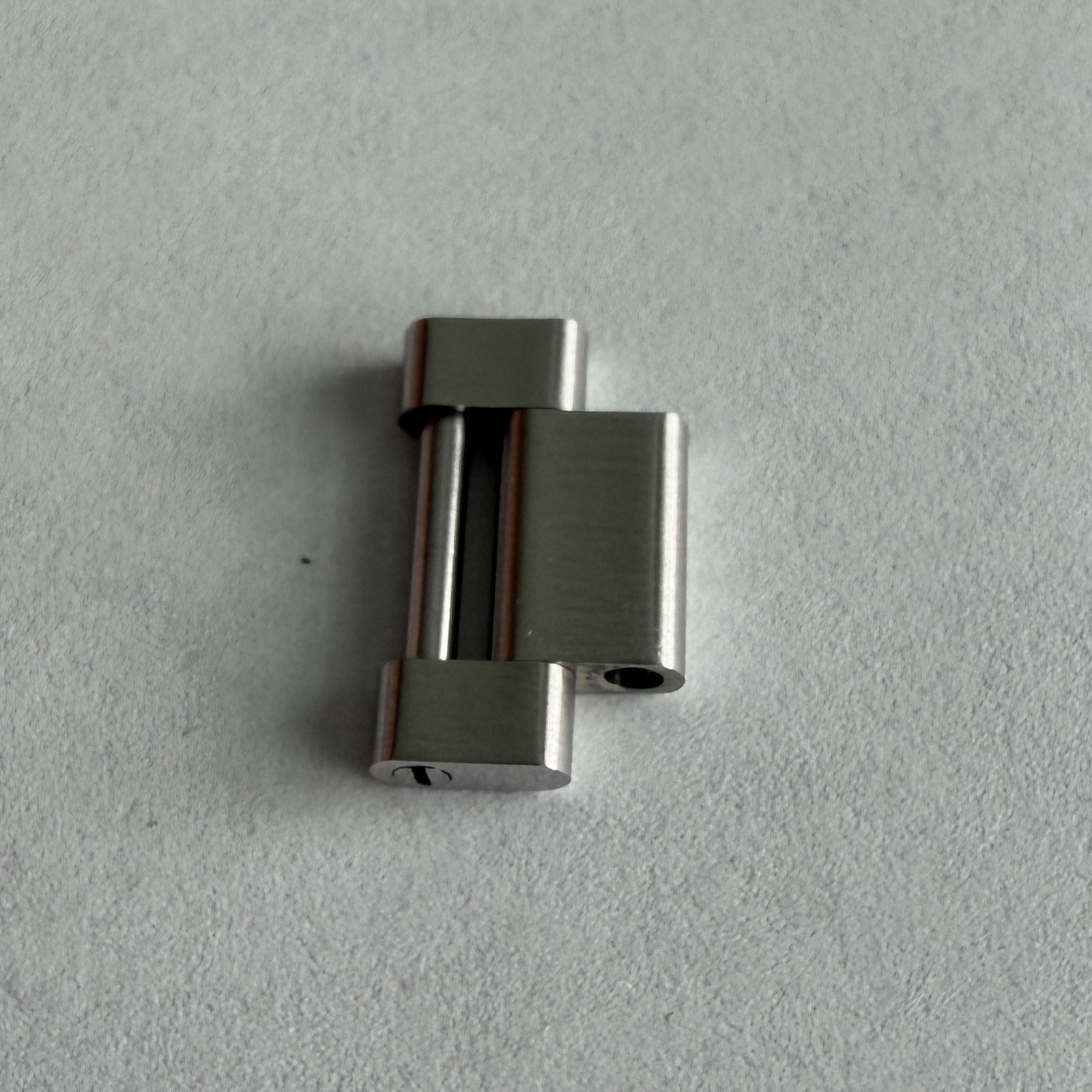 ROLEX Oyster Bracelet 15.5mm HALF LINK Submariner 114060 116610 Explorer 214270