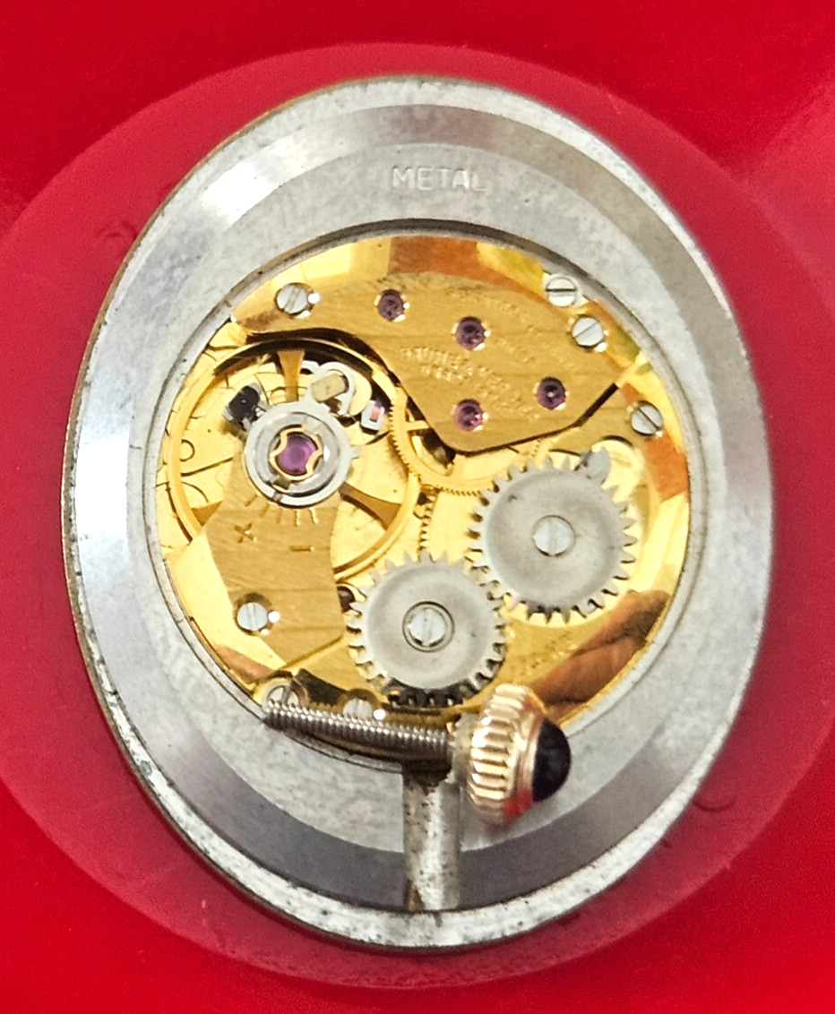 BAUME & MERCIER BM777 17J Watch Movement (REMOVED FROM GOLD CASE/BALANCE RUNS)65