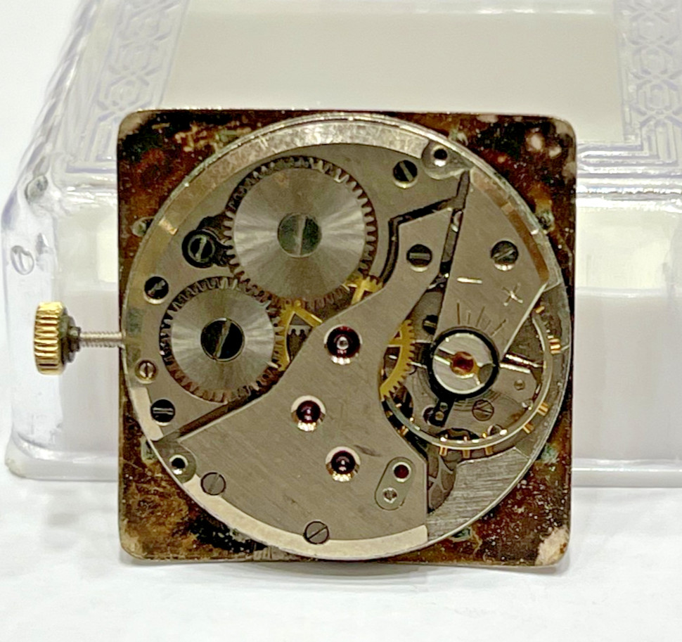 Movement Manual Cal.AV423 Lip Swiss Made Running