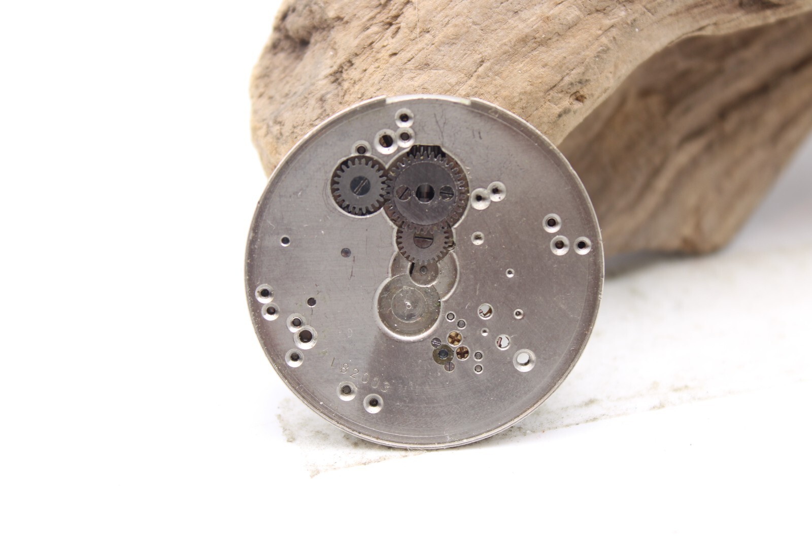 1900 AMERICAN WALTHAM POCKET WATCH MOVEMENT 10182003 GRADE: SEASIDE 6s 7j (F4S3)