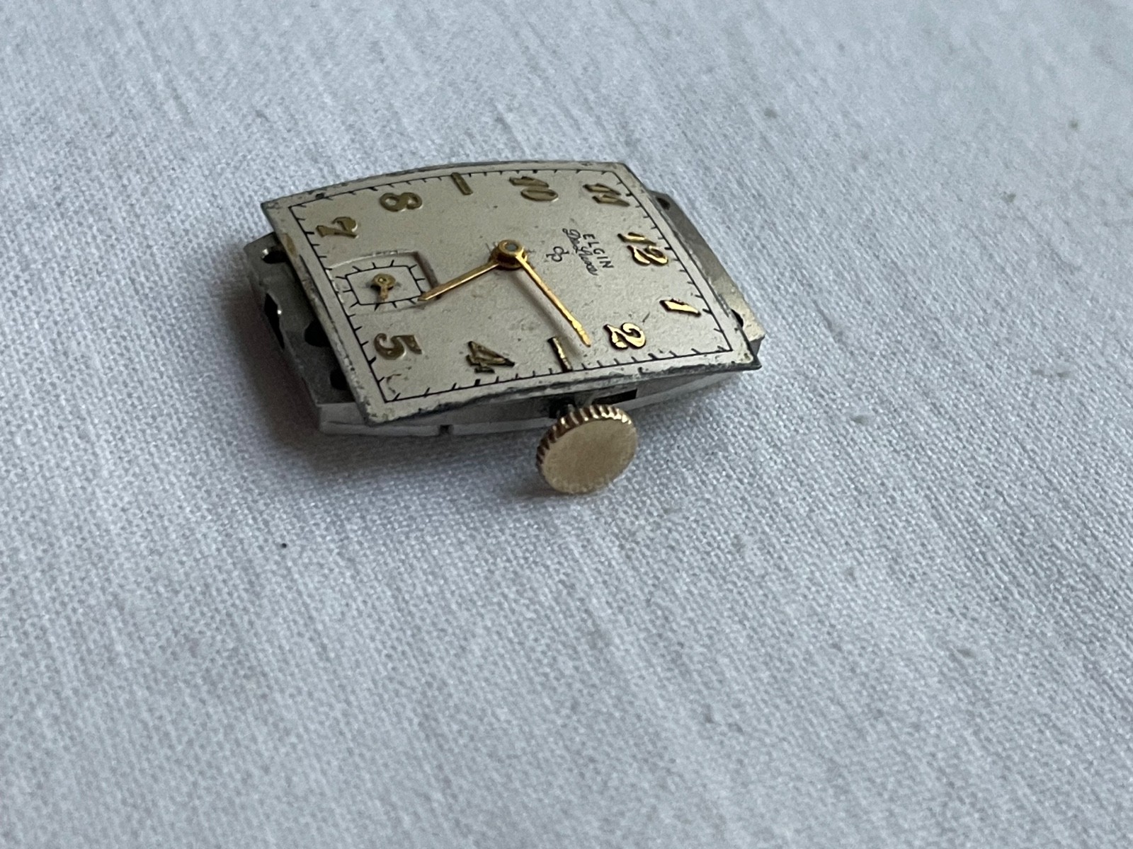 Elgin de luxe 624 NICE DIAL – movement for mens watch RUNS, lot2307