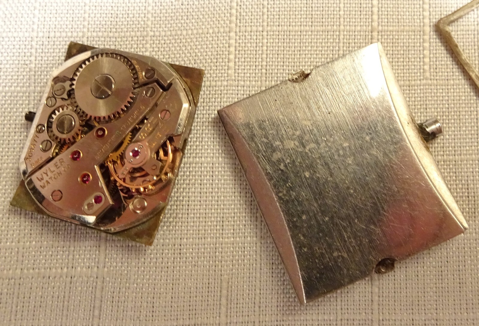 Wyler Wristwatch Movement 17J Antique Mens Swiss Parts or Repair