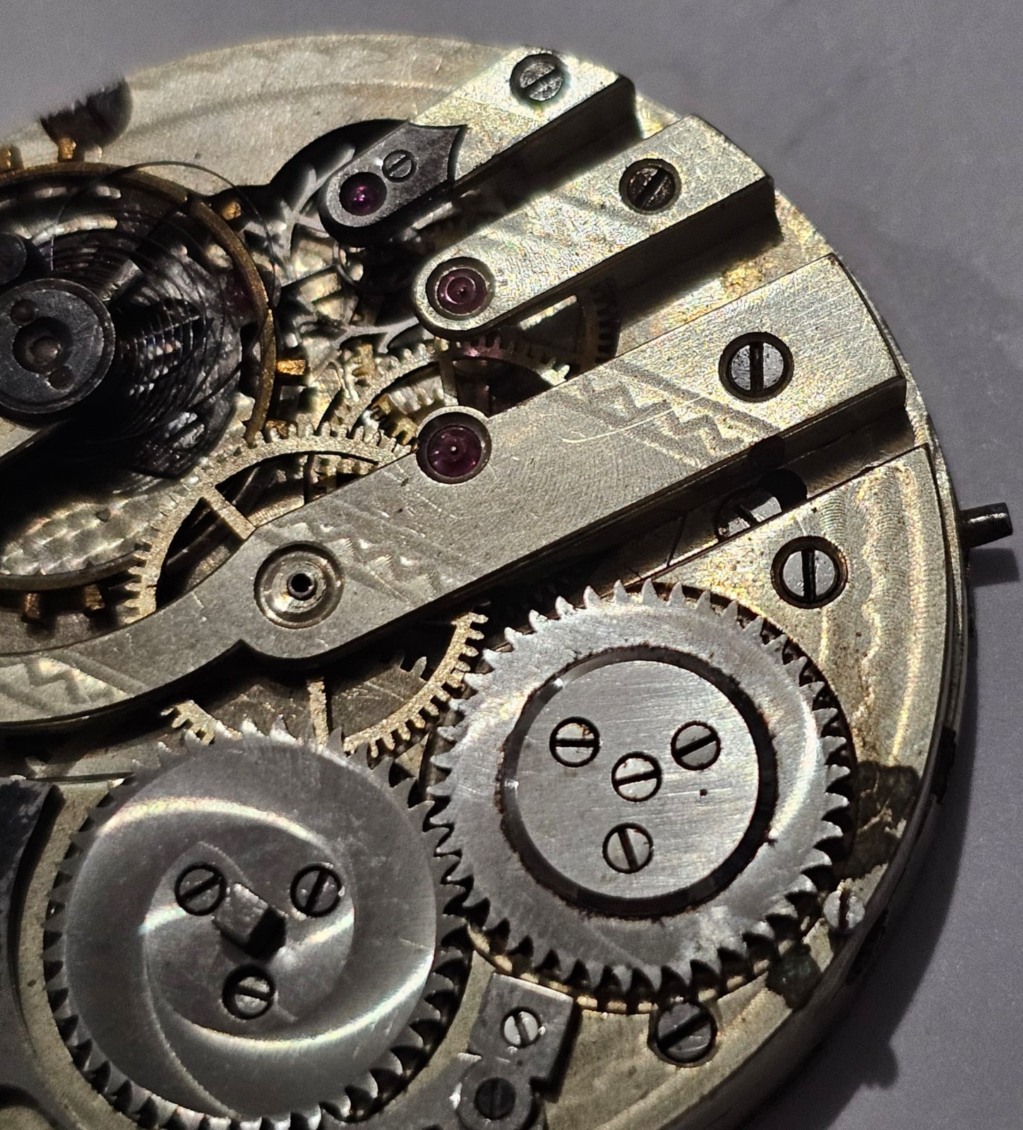 FLEURIER SILVER GOLD POCKET MOVEMENT WITH MALTIC CROSS – NUMBER 147 -…