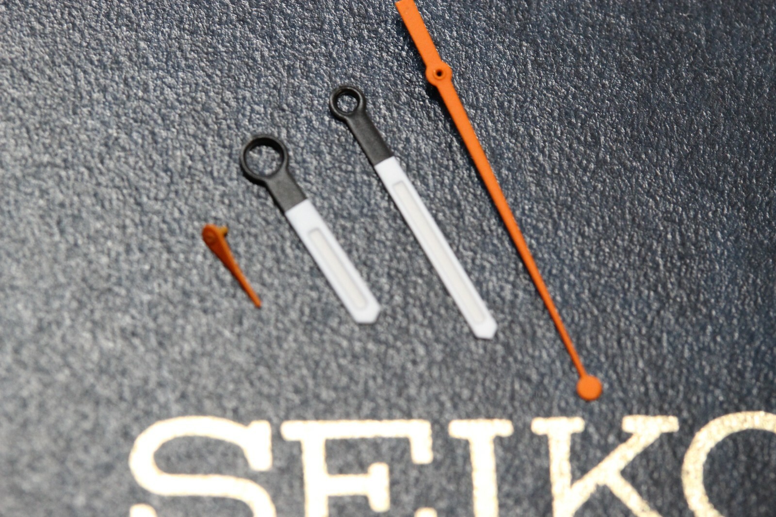 New Hands For SEIKO 6139-6030 6139-6031 6139-6032 lume White and Orange Hand set