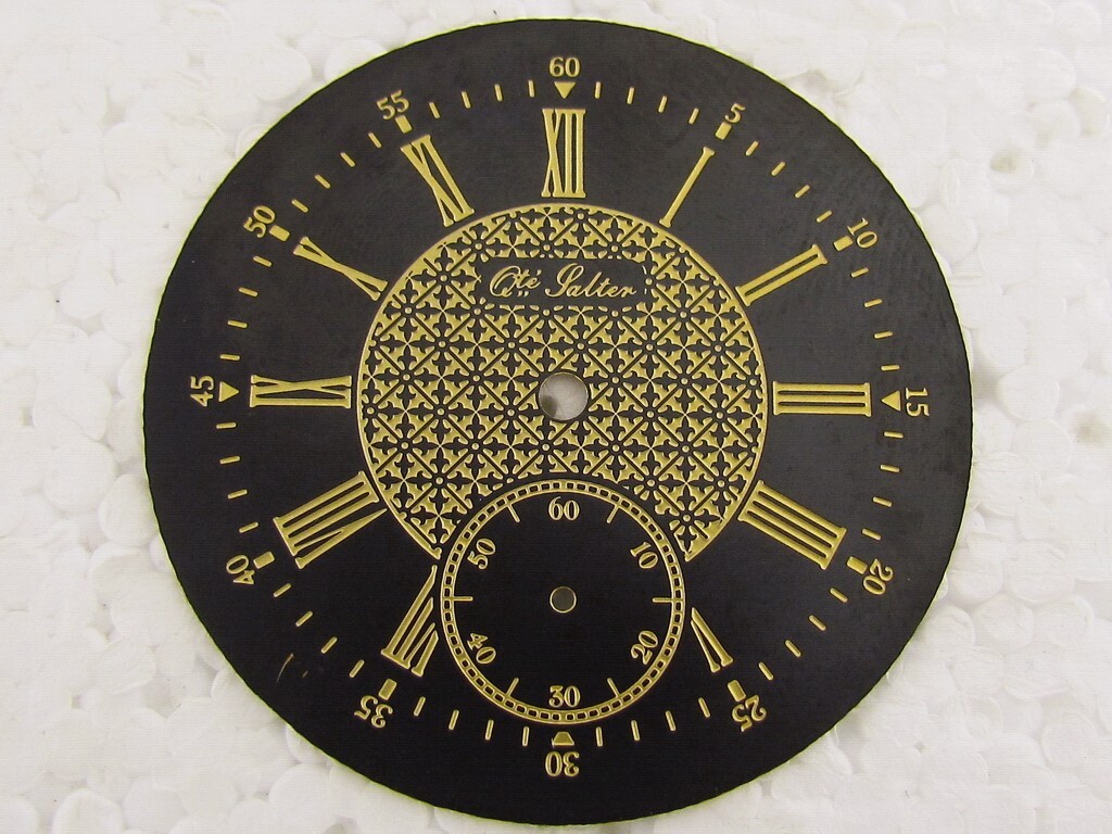 Qualite Salter Re-finished Art Deco Engraved Black Metal Dial 43 mm – EXCELLENT