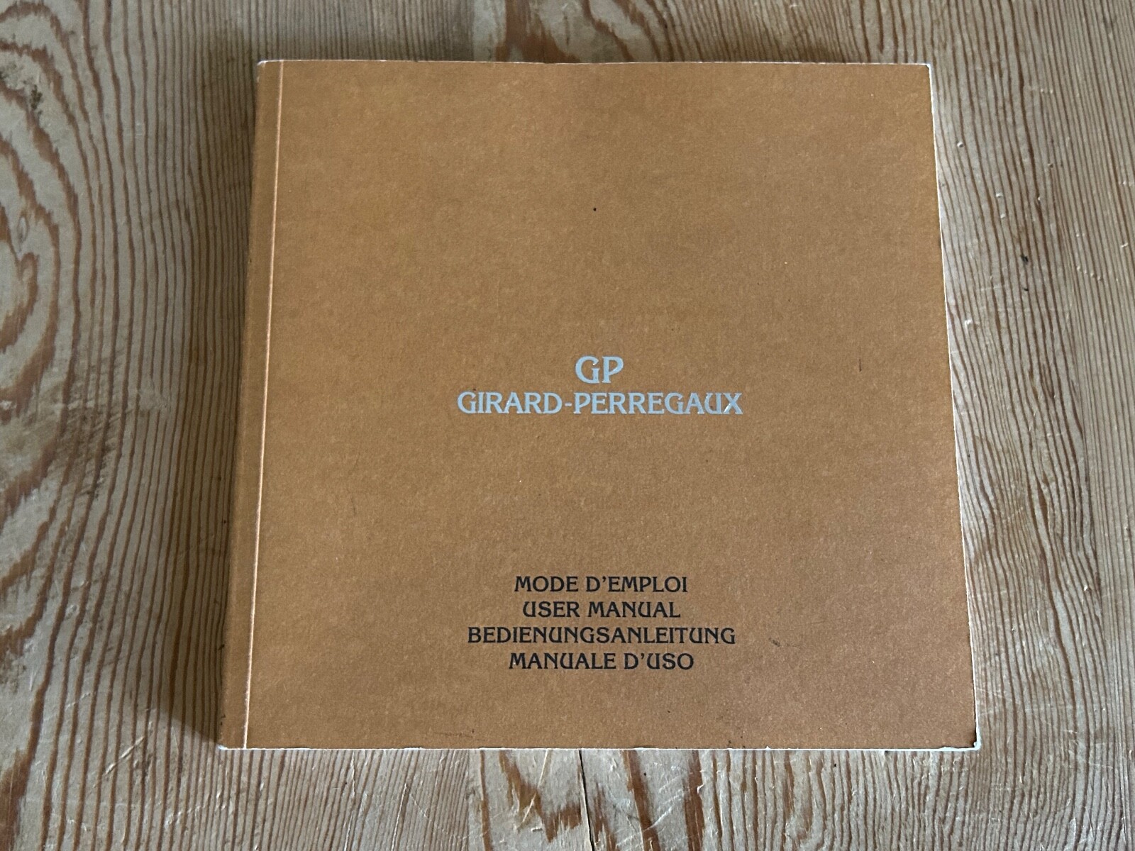 Booklet Folio – GIRARD-PERREGAUX – User Manual For Watches – All Languages
