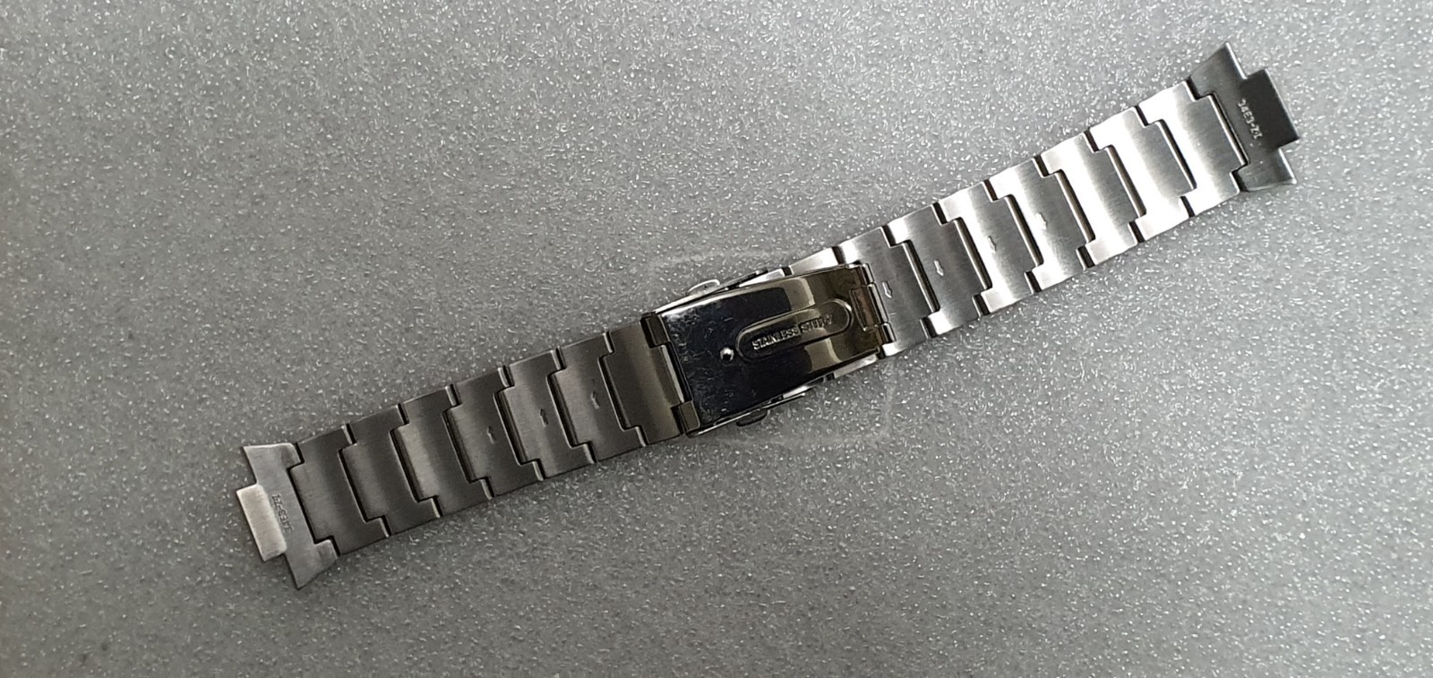 Seiko Chronograph 7T92-0FW0 Stainless Steel Bracelet 34E4-Z.I Two Tone Genuine