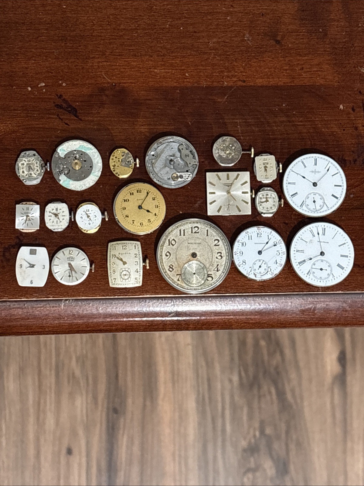 Assorted Vintage Mechanical Pocket Watch & Wrist Watch Movements