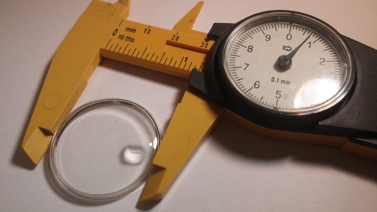 Unbranded Omega Crystal with date window, Steel/WHITE ring 03 30.80×3.9mm