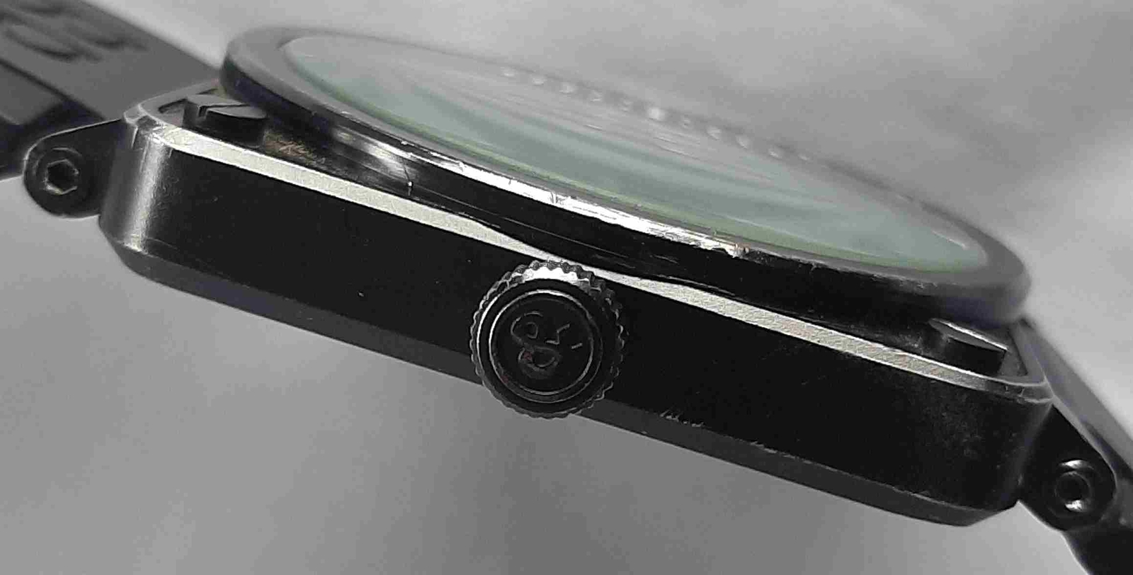 BELL & ROSS BR01-92 Military Gold & Steel Watch. Ref: BR01-92-S/R-701