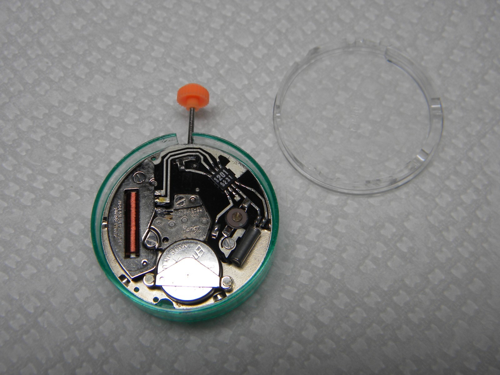 Harley Ronda 377 Quartz NOS Wrist Watch Movement with Day/Date Running for Parts