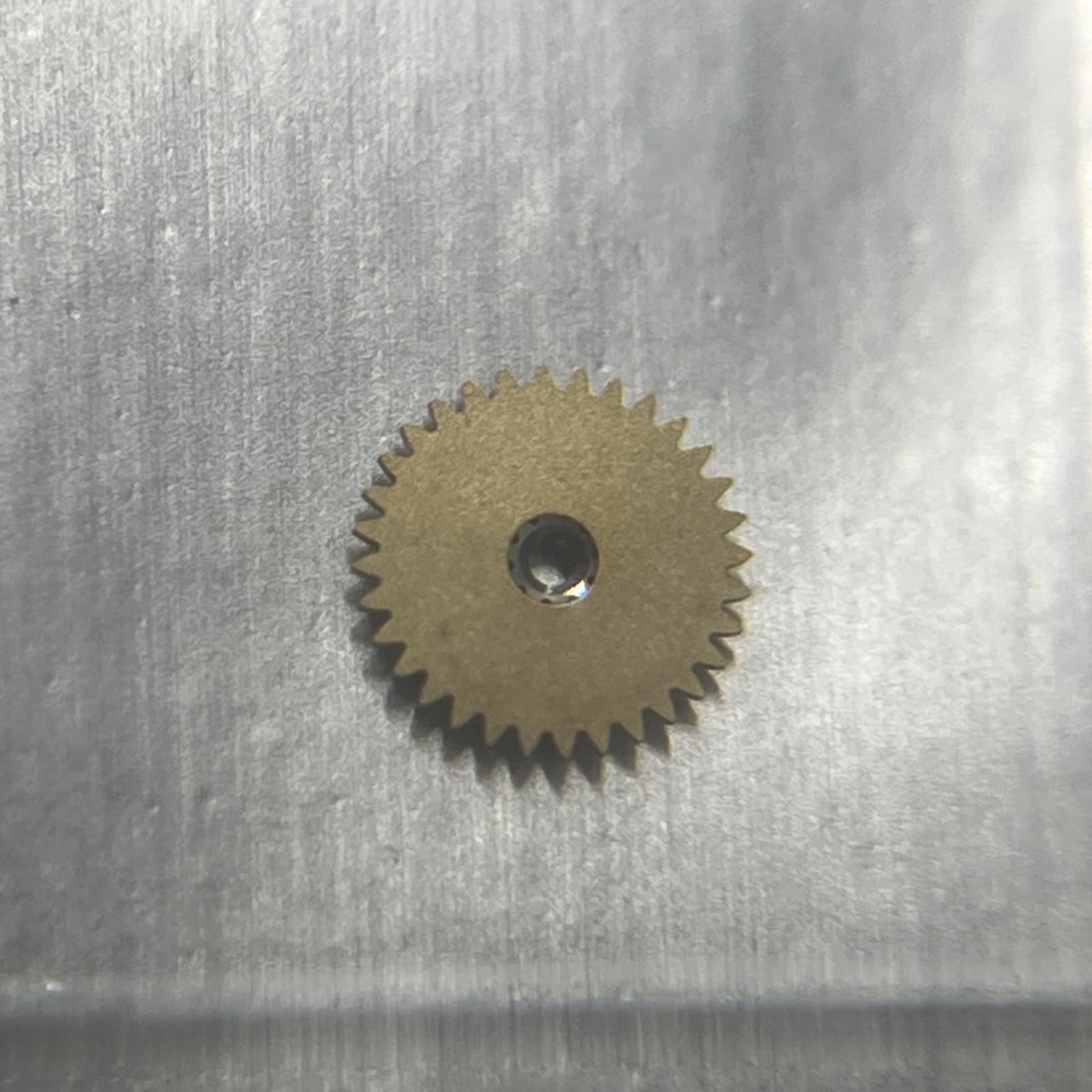 New Genuine Rolex Cal. 2130 Part 260 Minute Wheel