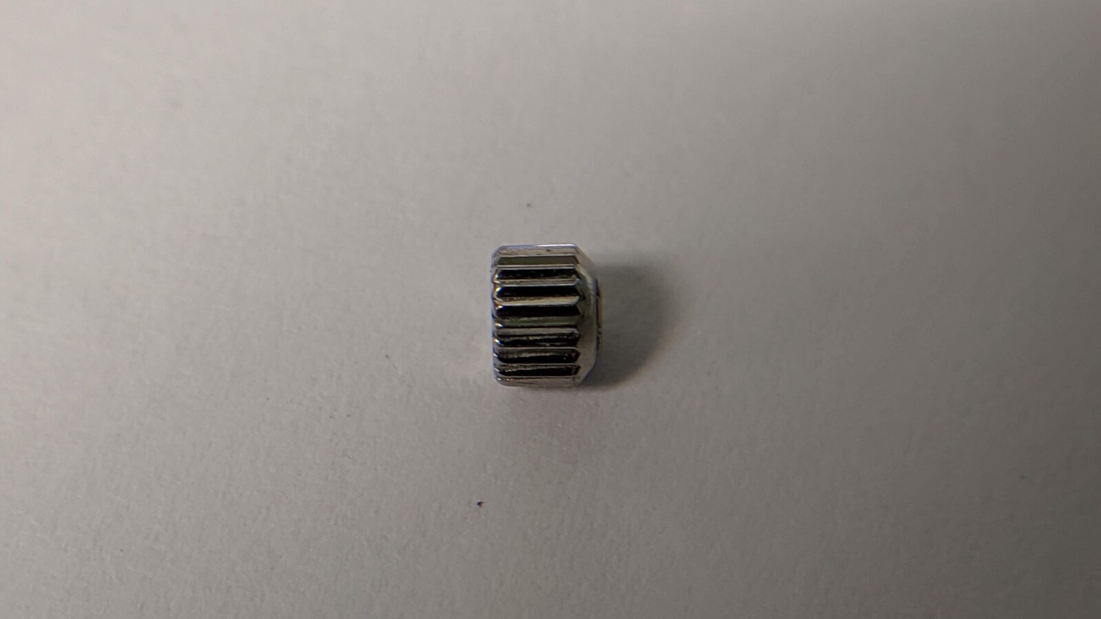 Used Genuine Omega S/S White Crown 3.7mm diameter, 2.8mm height, tap 10 (0.90mm)