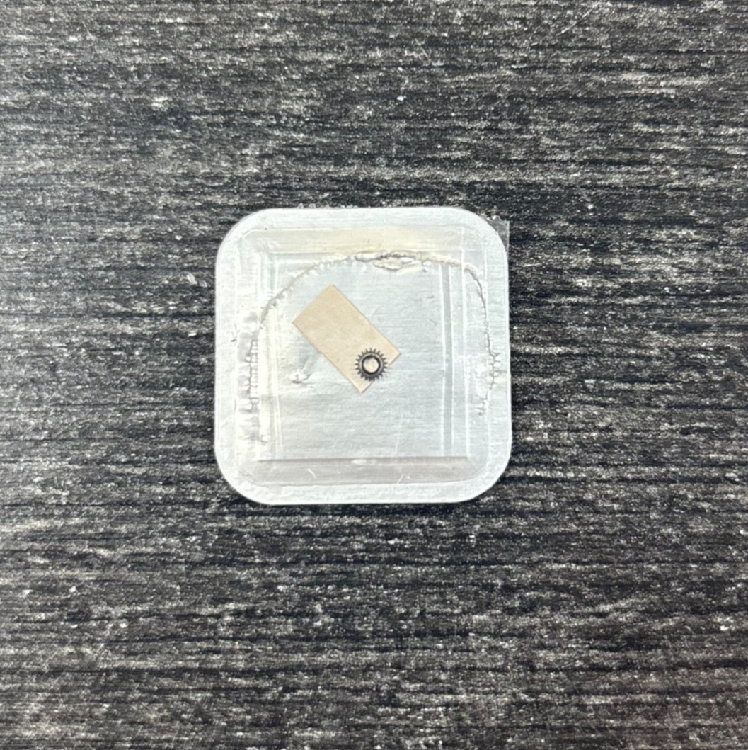 Genuine New Rolex Cal 3135 Part 550 Pinion for Oscillating Weight – In Open Pkg